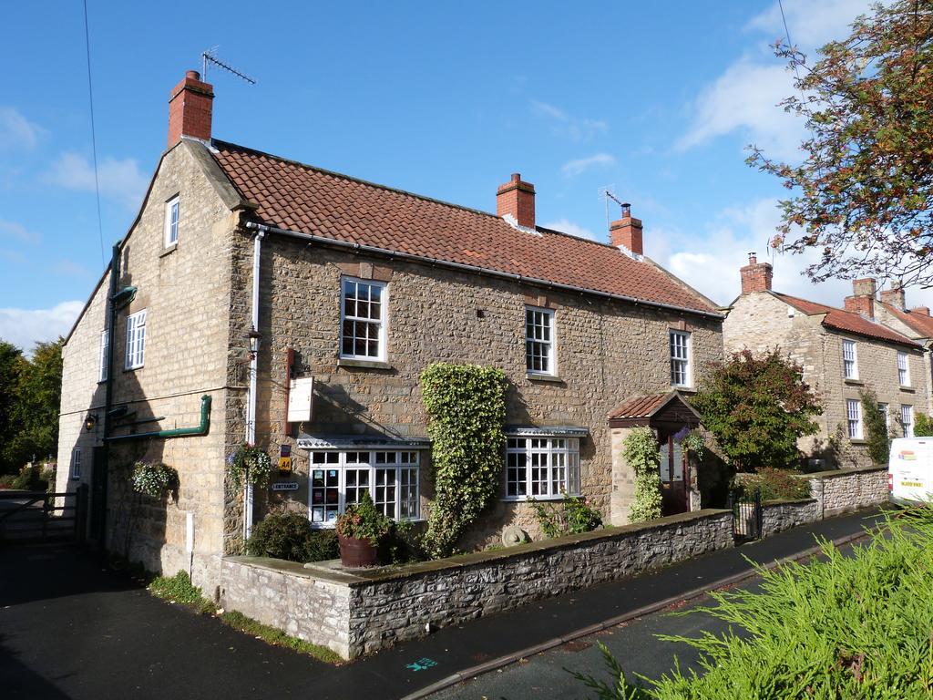 Готель Plumpton Court Nawton Екстер'єр фото